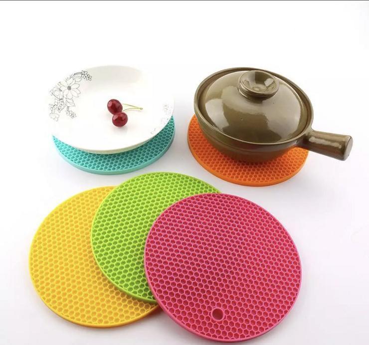 Table Silicone Pad Non-slip Heat Proof Pot Holder Mat
